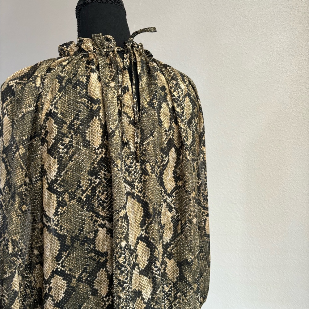 Patterned blouse - Picture 3 of 4